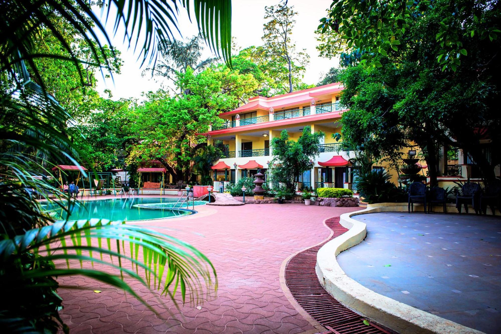 Adamo The Resort Mātherān Exterior foto